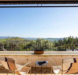 4 bedroom villa with pool near Noto, sleeps 8
